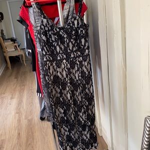 Black net over built in white slip.  Retro looking.